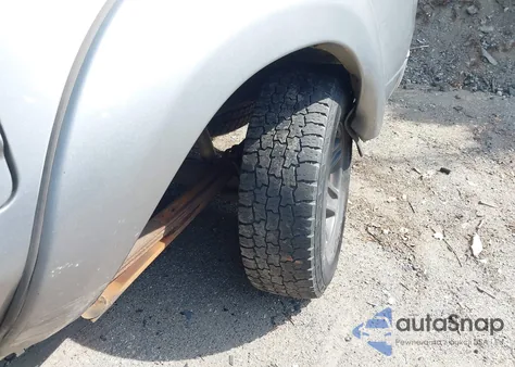 2006 Toyota Tundra Sr5 V8 from USA, damaged, VIN 5TBDT44146S553204